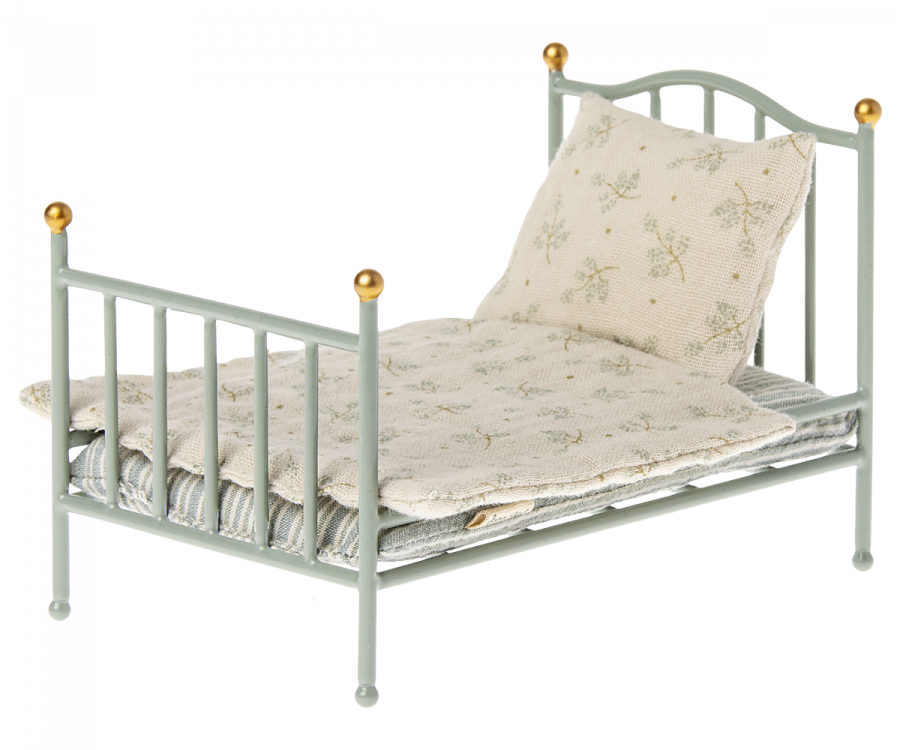 White vintage store bed